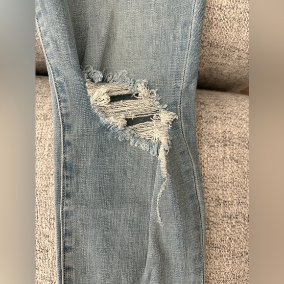 Good American Good Waist Crop Jeans​​​​​​​ - Picture 4 of 6